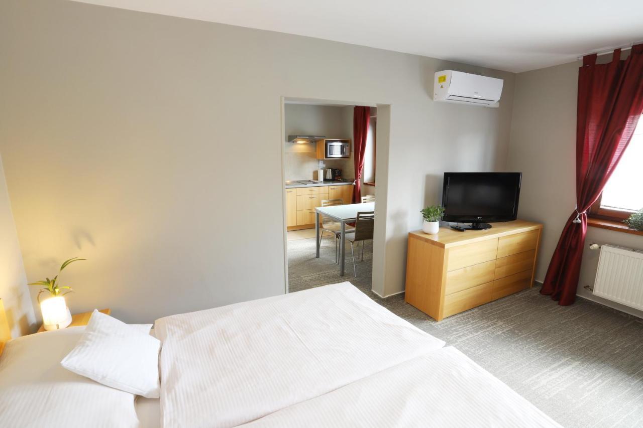 Apart Hotel Jablonec Jablonec nad Nisou Exteriör bild